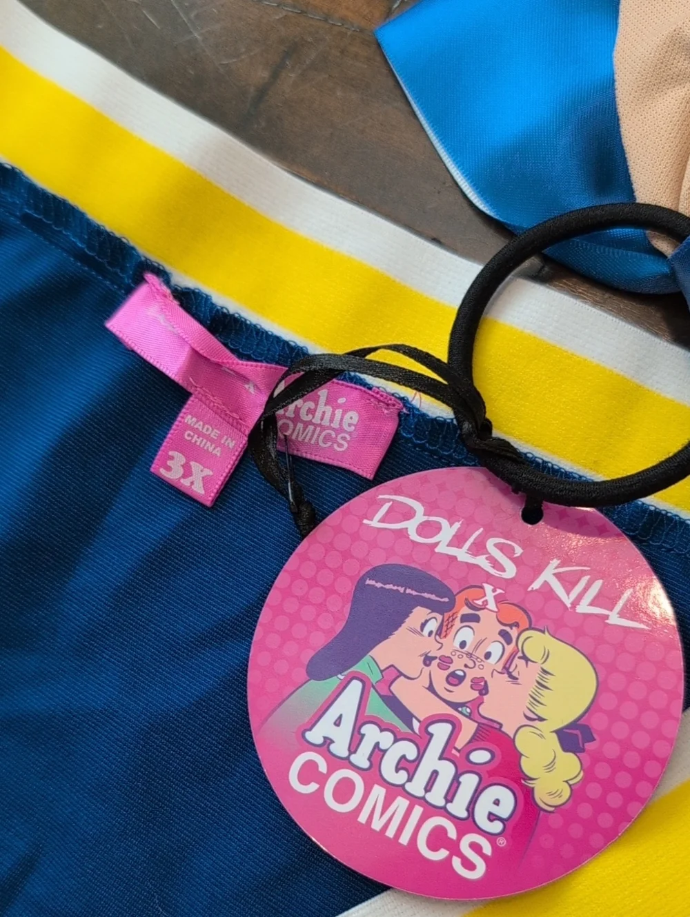 Dolls Kill X Archie Comics Riverdale Cheerleader Set Cosplay NWT - Picture 6 of 13